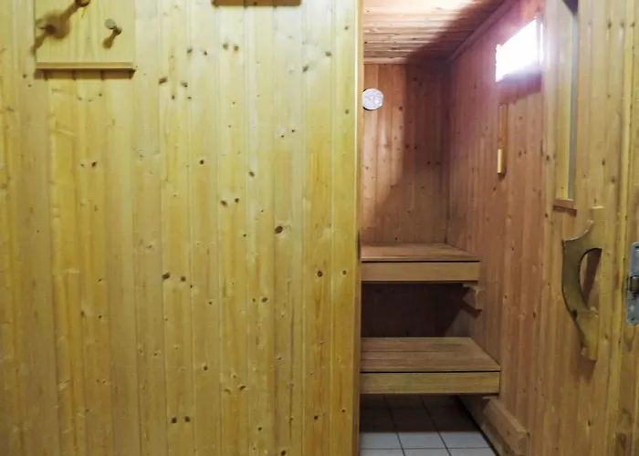 Les Essampilles 25 By Interhome Apartament Crans-Montana